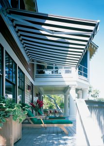 ret awning photo deck1